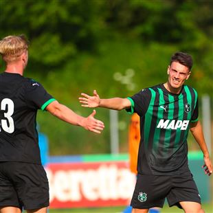 Il Sassuolo supera 22-0 l’Alta Anaunia: sei gol per Mulattieri, quattro per Russo